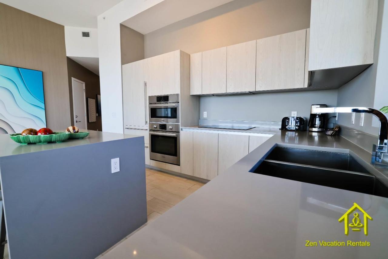 Penthouse Ocean Front View Mansion In Sky Corner Apartment Hollywood